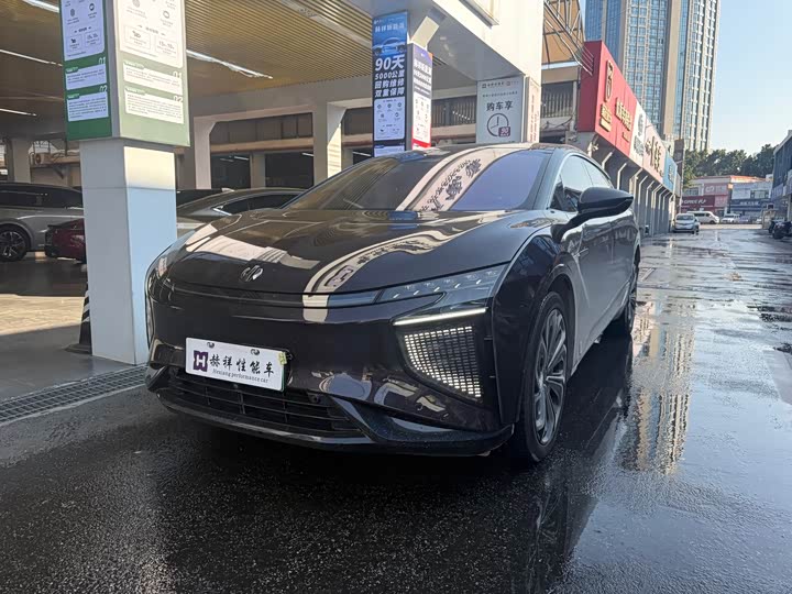 Фото 1 - HiPhi X