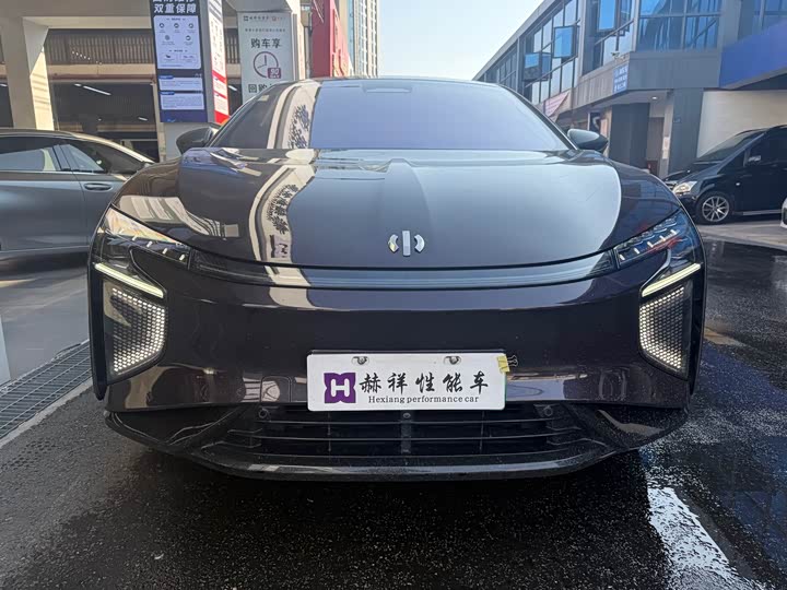 Фото 3 - HiPhi X