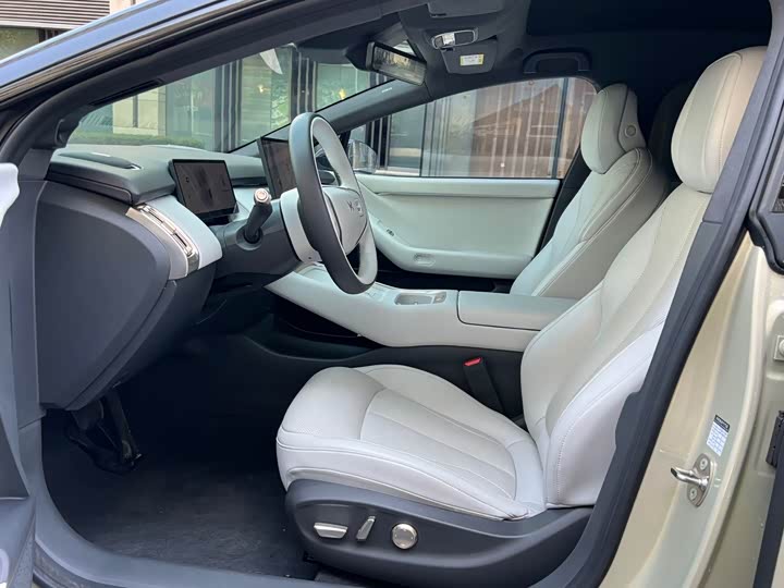 Фото 4 - XPeng F57