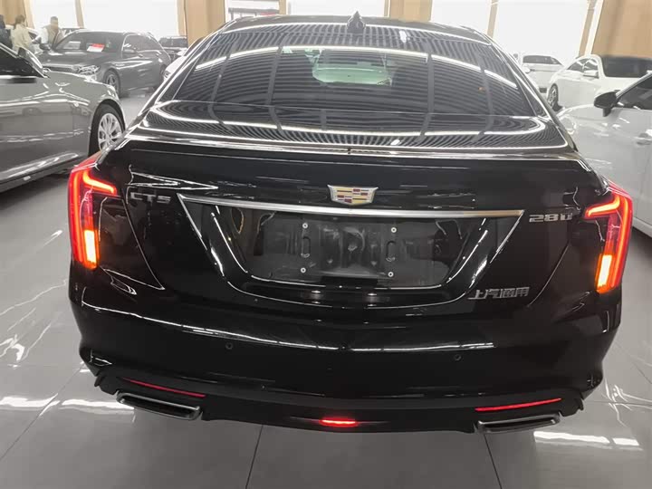 Фото 6 - Cadillac CT5
