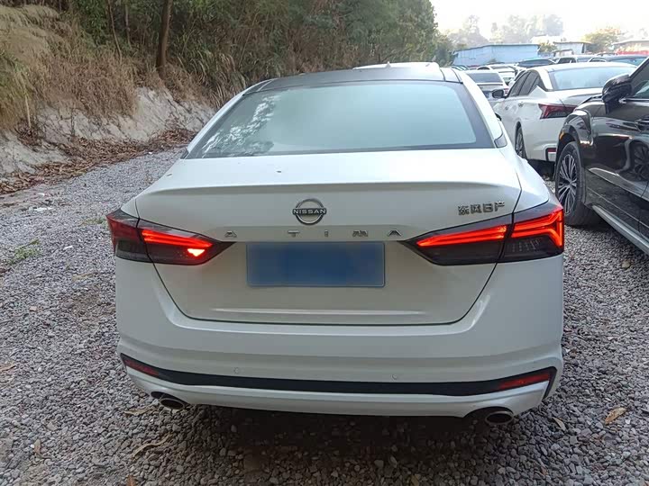 Фото 6 - Nissan Teana