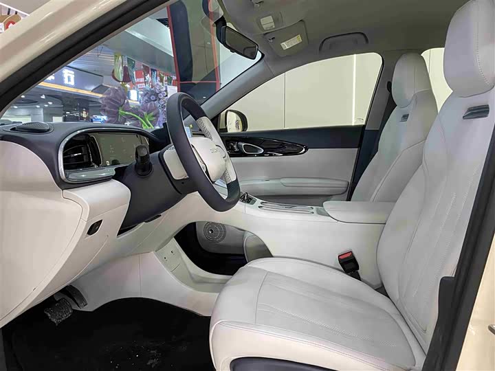 Фото 7 - Geely Galaxy Geome