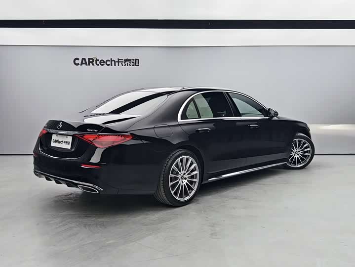 Фото 3 - Mercedes-Benz S-Class