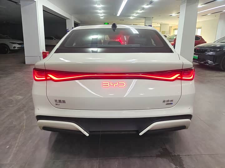 Фото 5 - BYD Seal 06 Hybrid/EV