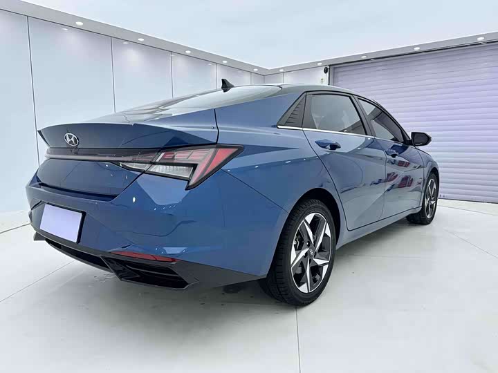 Фото 7 - Hyundai Elantra N line