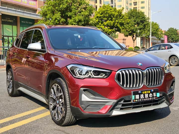 Фото 3 - BMW X1