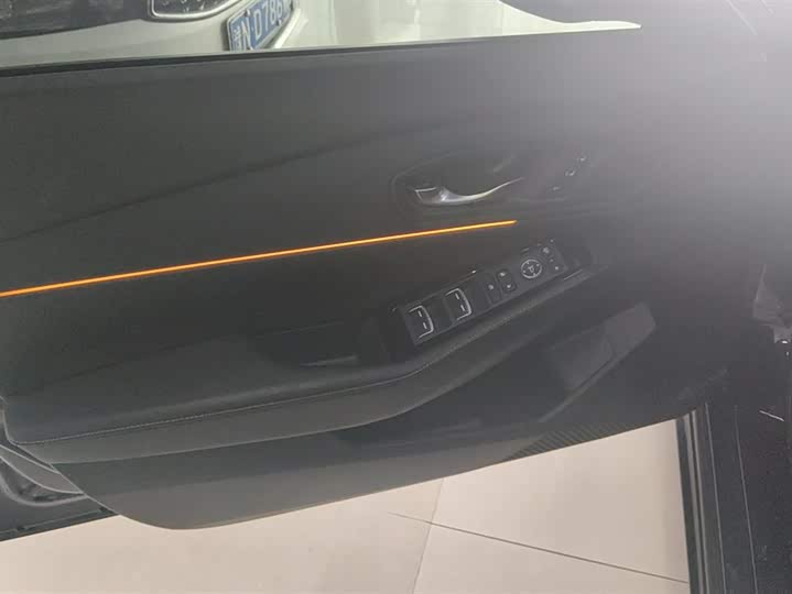 Фото 7 - Honda Accord