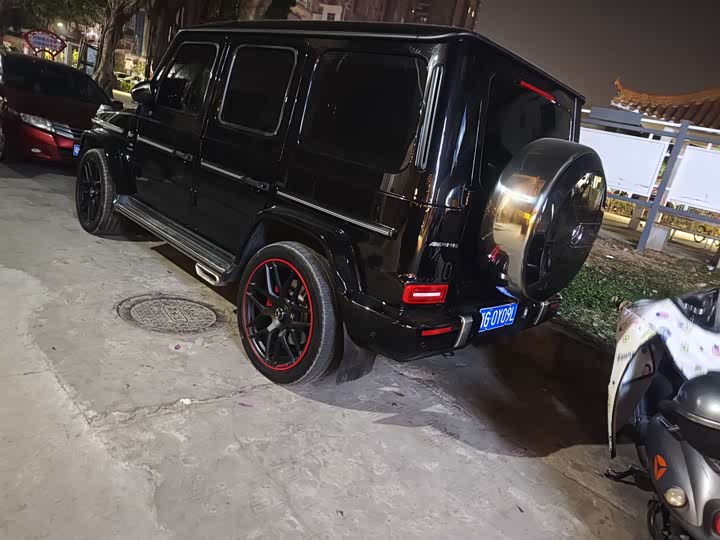 Фото 3 - Mercedes-Benz G-Class