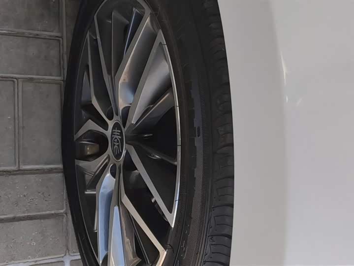 Фото 6 - BYD Qin Plus