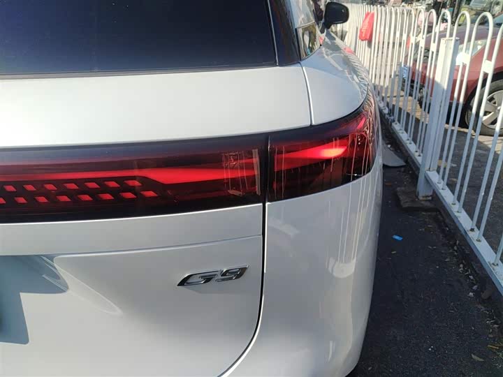 Фото 8 - XPeng G9