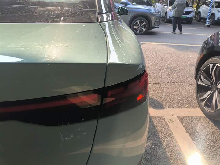 Фото 8 - XPeng P5