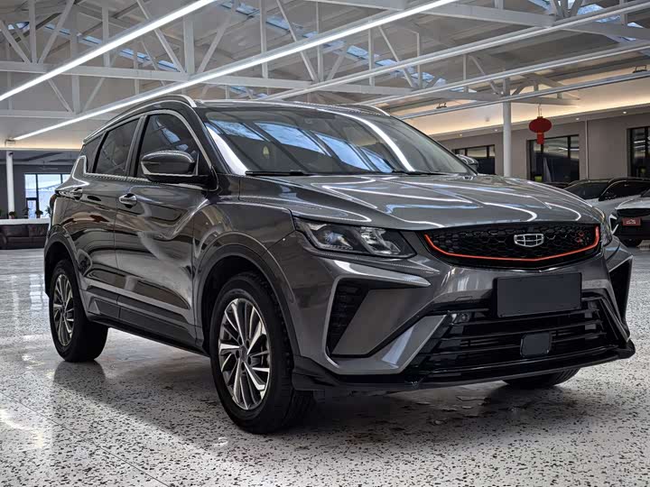 Фото 3 - Geely Coolray