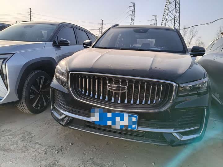 Фото 2 - Geely Monjaro