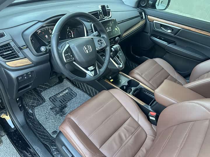 Фото 9 - Honda CR-V