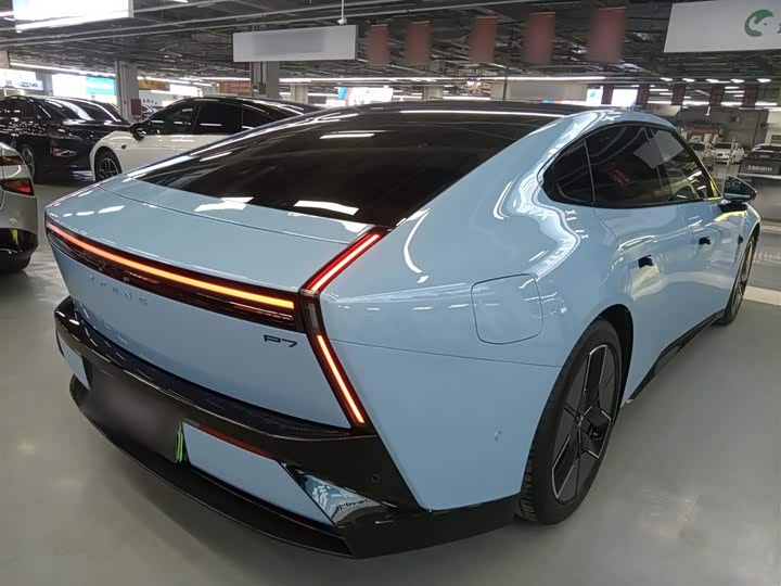 Фото 7 - XPeng P7