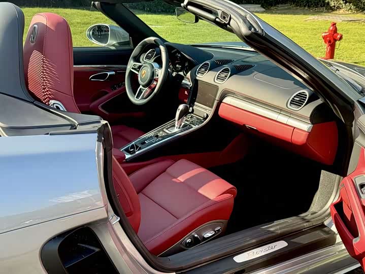 Фото 9 - Porsche 718