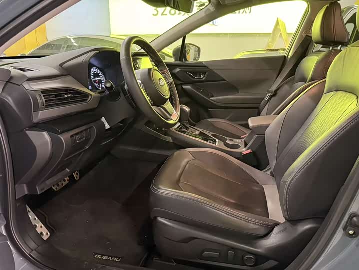 Фото 4 - Subaru Crosstrek