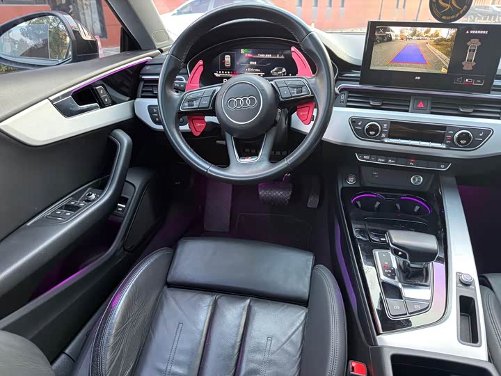 Фото 9 - Audi A5