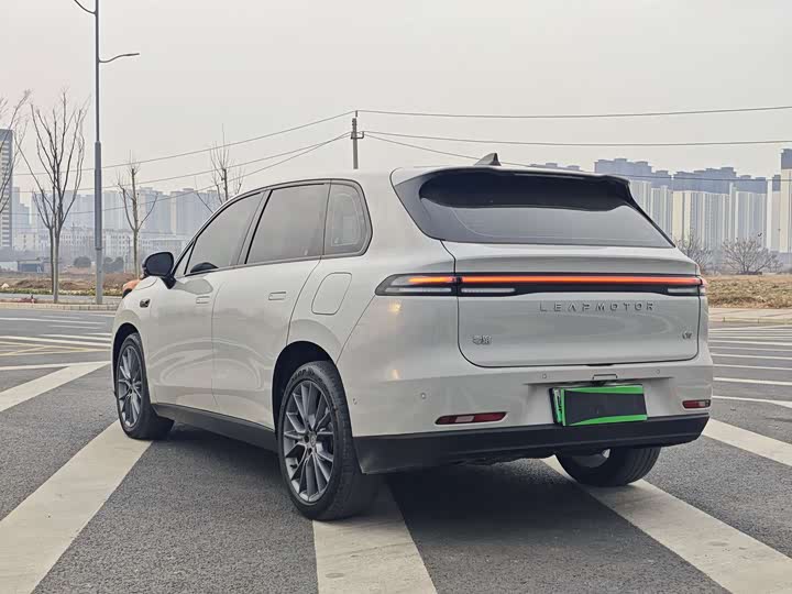 Фото 9 - Leapmotor C10