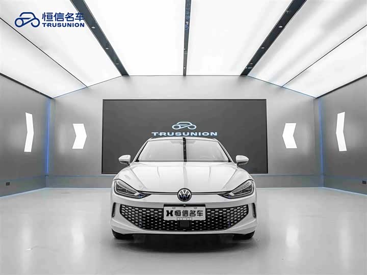 Фото 3 - Volkswagen Lamando L