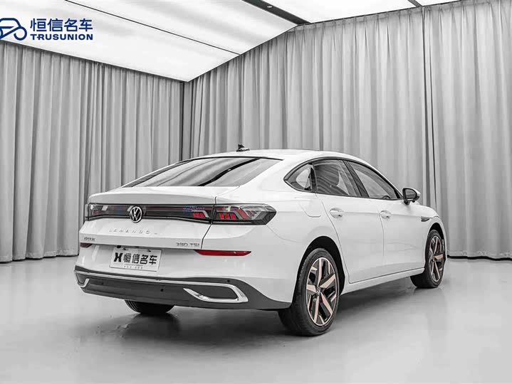 Фото 5 - Volkswagen Lamando L