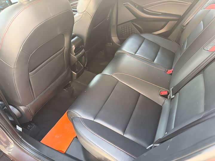 Фото 7 - MG Motor 5