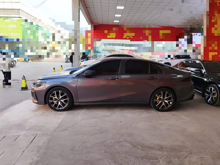 Фото 5 - GAC Trumpchi Empow R