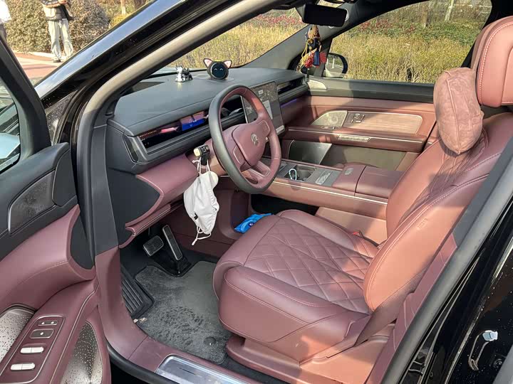 Фото 6 - Nio ES8