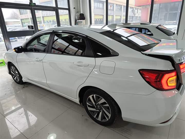 Фото 5 - Honda Crider