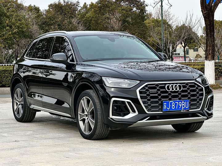 Фото 3 - Audi Q5L