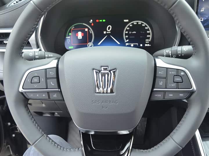 Фото 9 - Toyota Crown Kluger