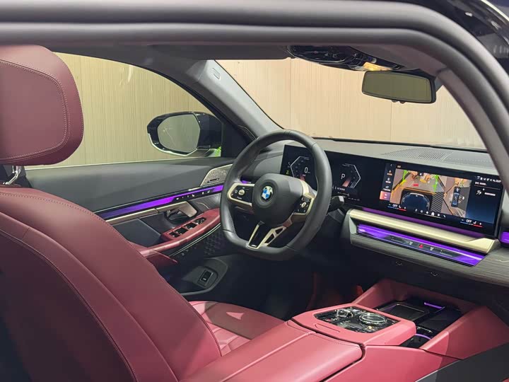 Фото 8 - BMW 5 Series