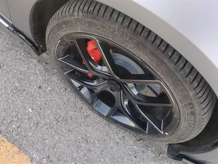 Фото 6 - Luxeed S7