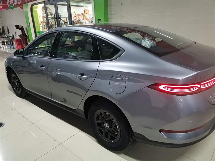 Фото 5 - BYD Qin Plus