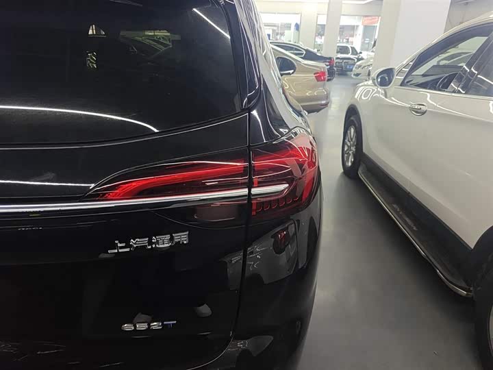 Фото 8 - Buick Envision Plus