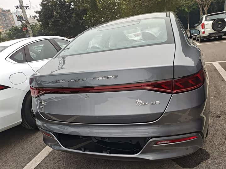 Фото 6 - BYD Qin Plus