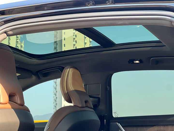 Фото 6 - Volvo S90