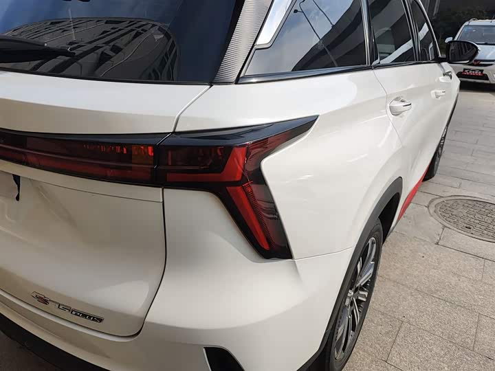 Фото 8 - Changan CS75 Plus