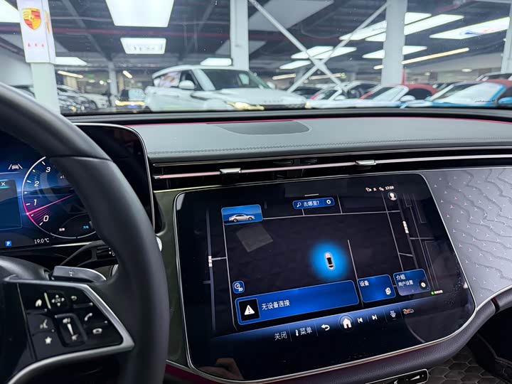 Фото 9 - Mercedes-Benz E-Class