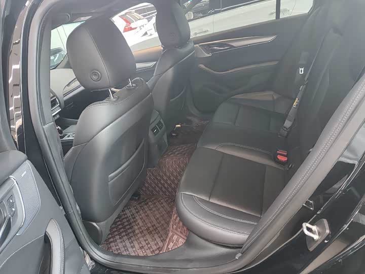 Фото 9 - Cadillac CT5