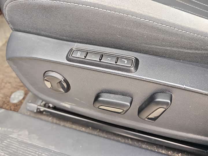 Фото 4 - Volkswagen ID.4 Crozz