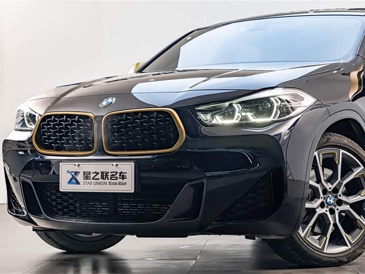 Фото 2 - BMW X2