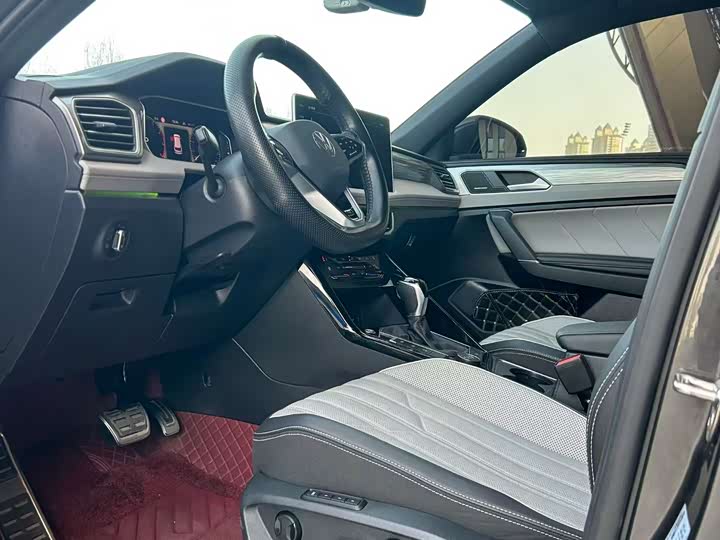 Фото 7 - Volkswagen Tayron