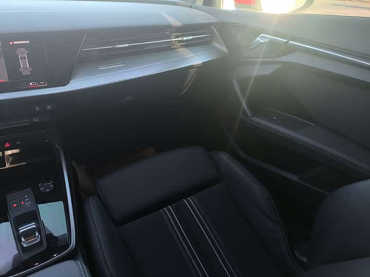 Фото 9 - Audi A3