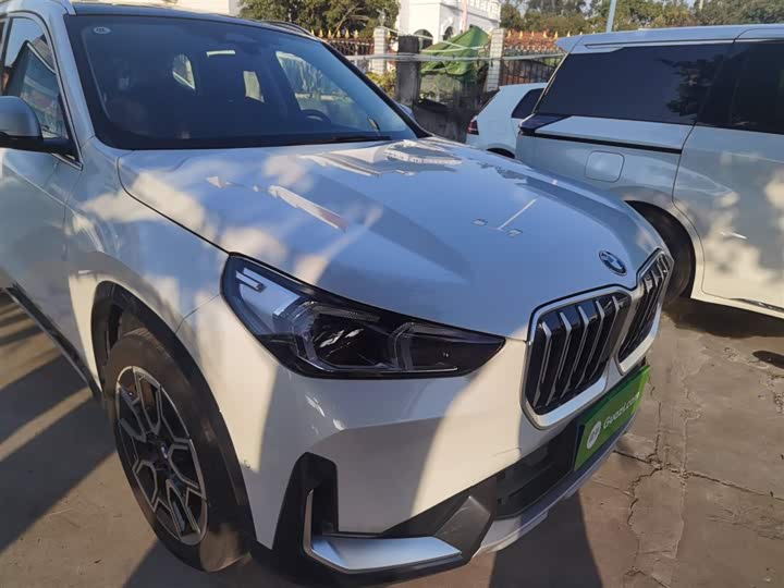 Фото 4 - BMW X1
