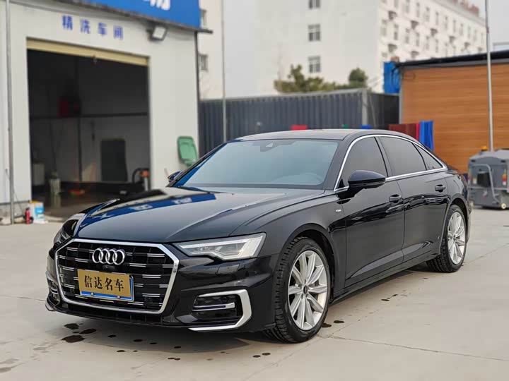 Фото 1 - Audi A6L