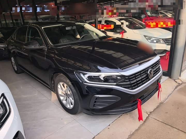 Фото 4 - Volkswagen Passat