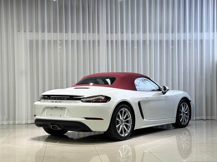 Фото 6 - Porsche 718