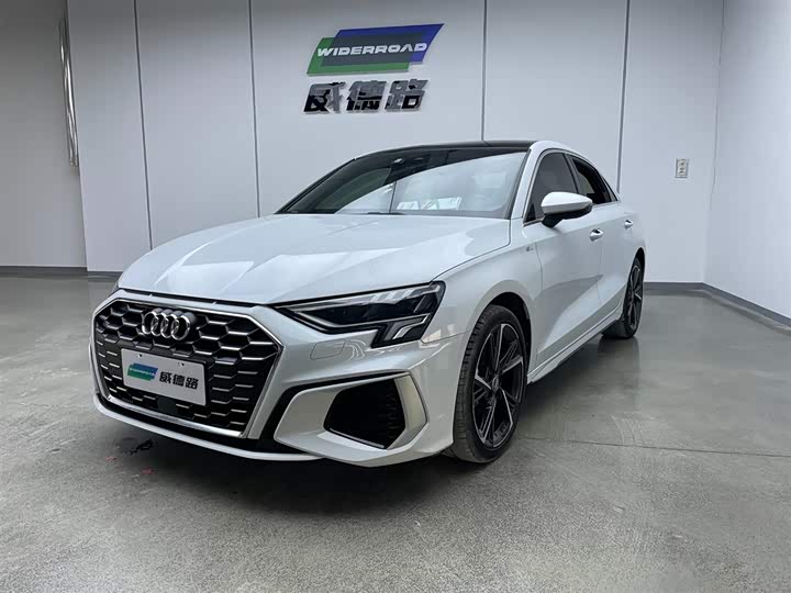 Фото 1 - Audi A3