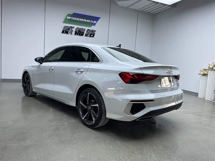 Фото 5 - Audi A3